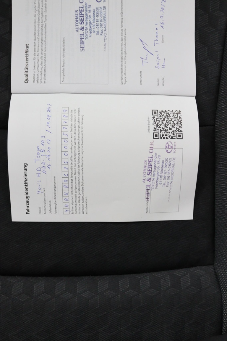 Toyota Yaris - 1.5 Hybrid 115 First Edition | Stoelverwarming | 41