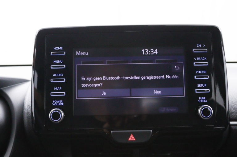 Toyota Yaris - 1.5 Hybrid 115 First Edition | Stoelverwarming | 48