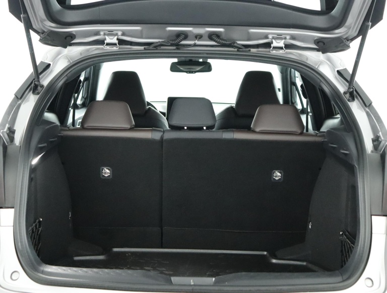 Toyota C-HR - 1.8 Hybrid Executive 24