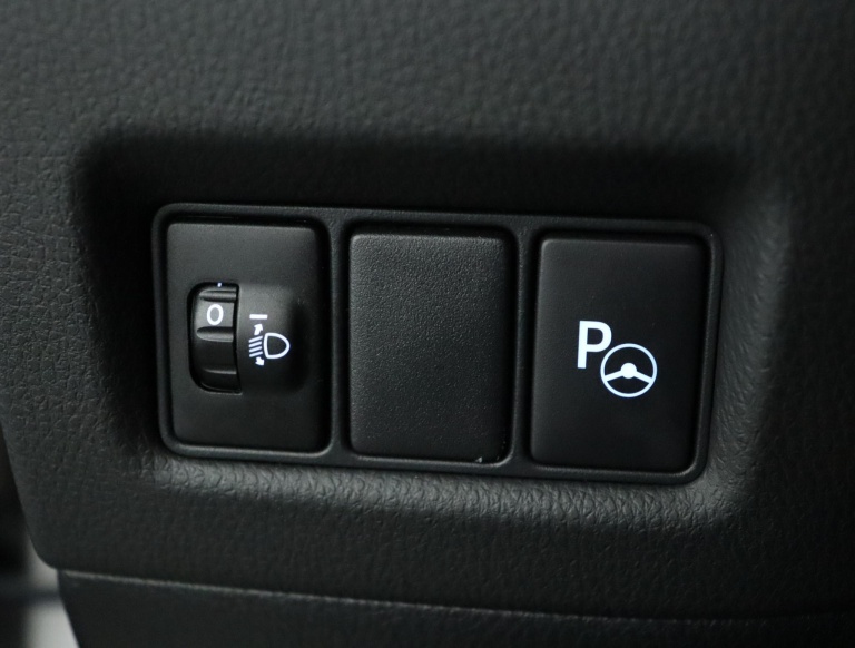 Toyota C-HR - 1.8 Hybrid Executive 29