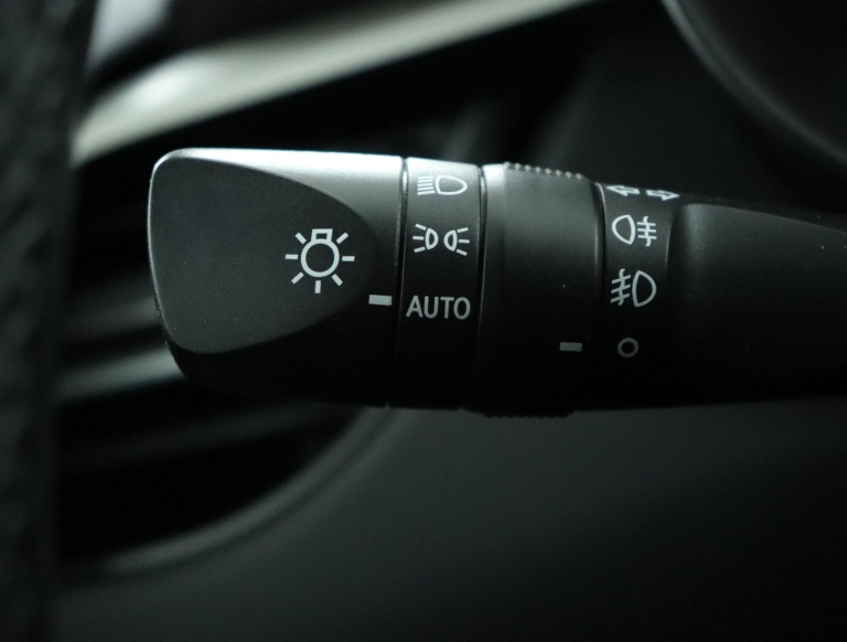 Toyota C-HR - 1.8 Hybrid Executive 31