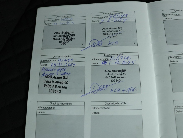 Toyota C-HR - 1.8 Hybrid Executive 46