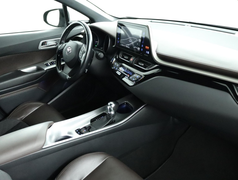 Toyota C-HR - 1.8 Hybrid Executive 69