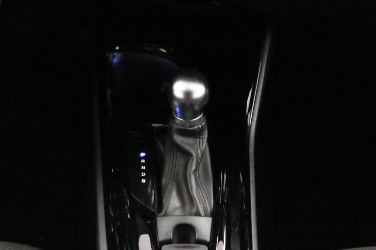 Toyota C-HR - 1.8 Hybrid First Edition | Stuurwiel Verwarming | 57