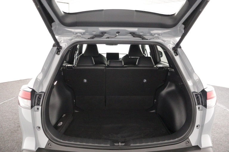Toyota Corolla Cross - Hybrid 140 Style 21