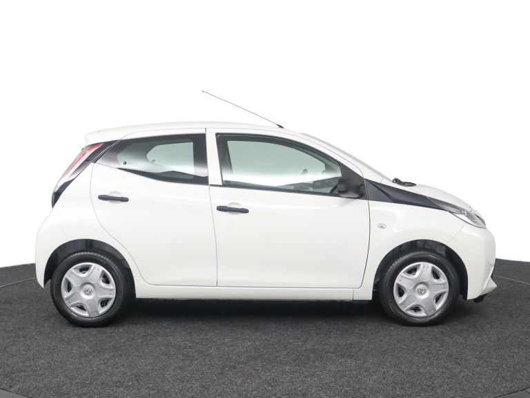 Toyota Aygo - 1.0 VVT-i x-fun 12