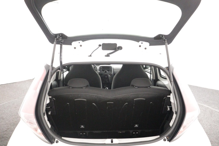 Toyota Aygo - 1.0 VVT-i x-fun 21