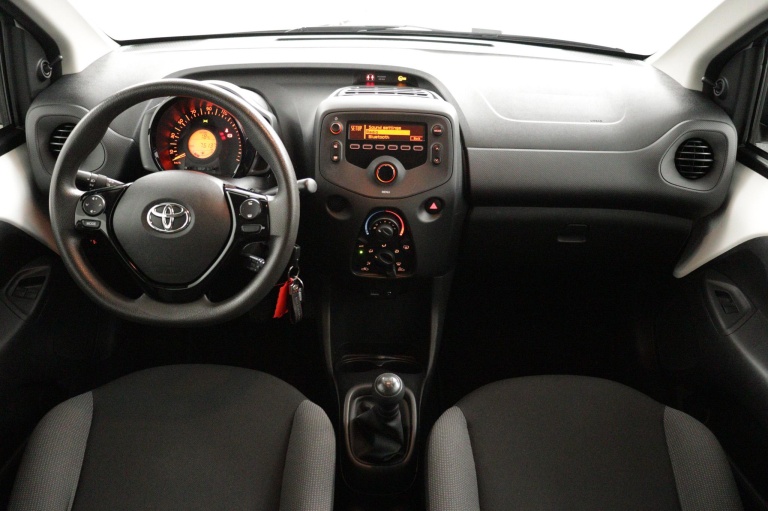 Toyota Aygo - 1.0 VVT-i x-fun 4