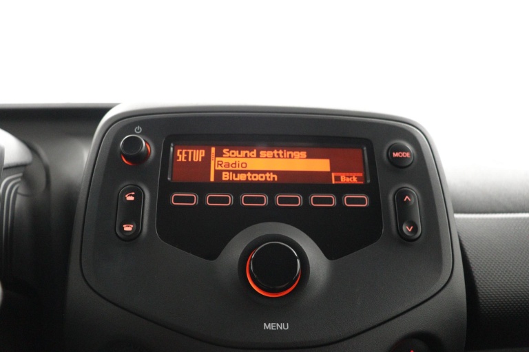 Toyota Aygo - 1.0 VVT-i x-fun 8