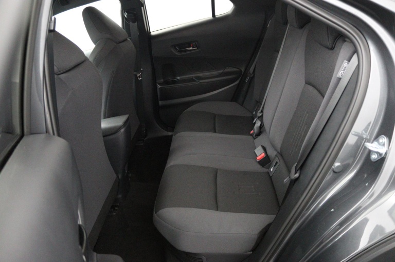 Toyota C-HR - 1.8 Hybrid 140 Dynamic 18