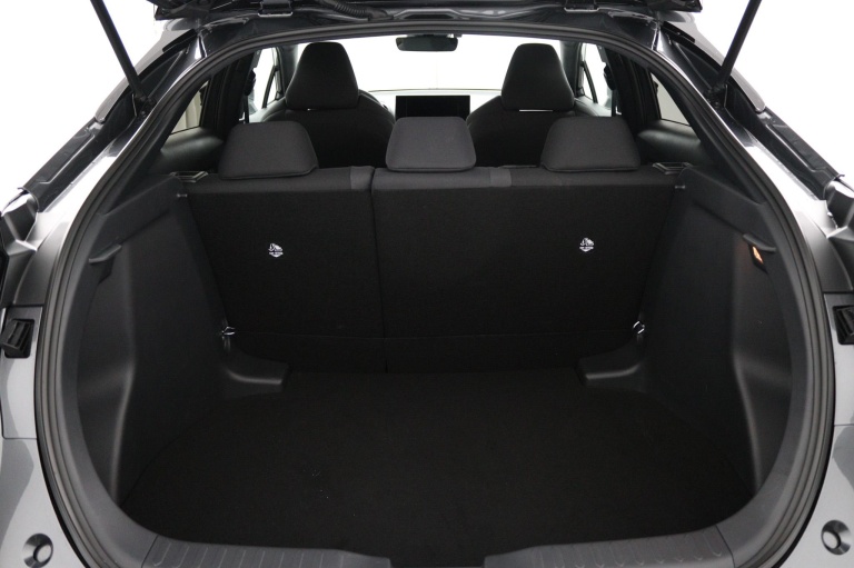 Toyota C-HR - 1.8 Hybrid 140 Dynamic 24