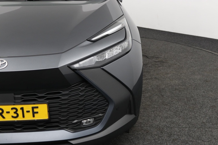 Toyota C-HR - 1.8 Hybrid 140 Dynamic 36