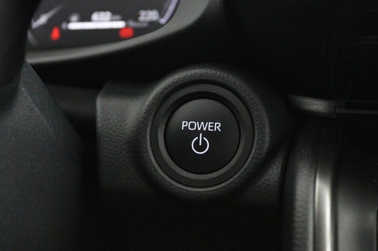 Toyota C-HR - 1.8 Hybrid 140 Dynamic 39