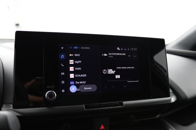 Toyota C-HR - 1.8 Hybrid 140 Dynamic 8