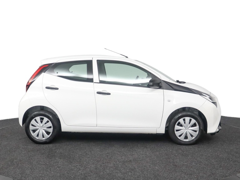 Toyota Aygo - 1.0 VVT-i x-fun 12