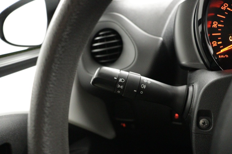 Toyota Aygo - 1.0 VVT-i x-fun 26