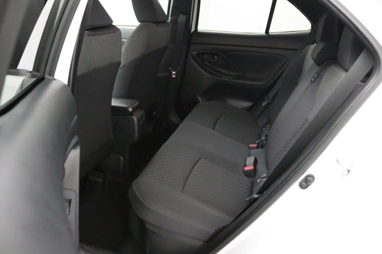 Toyota Yaris Cross - 1.5 Hybrid 130 Dynamic 12