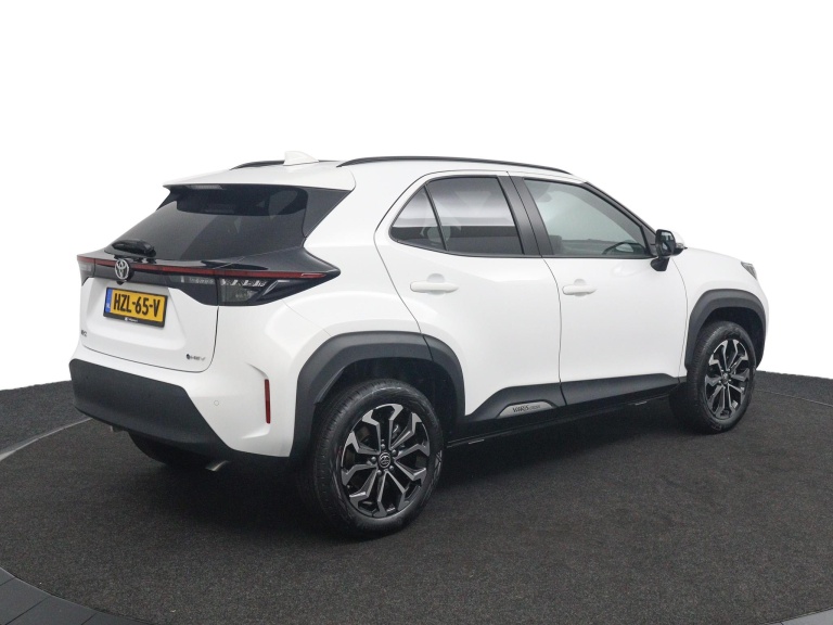 Toyota Yaris Cross - 1.5 Hybrid 130 Dynamic 2