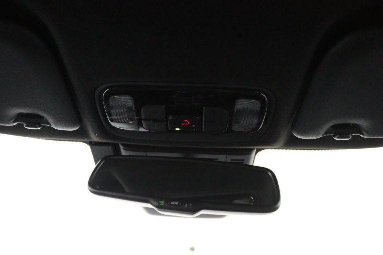 Toyota Yaris Cross - 1.5 Hybrid 130 Dynamic 32