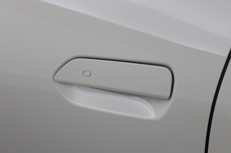 BYD SEAL 6 - DM-i Sedan Comfort Lite 27