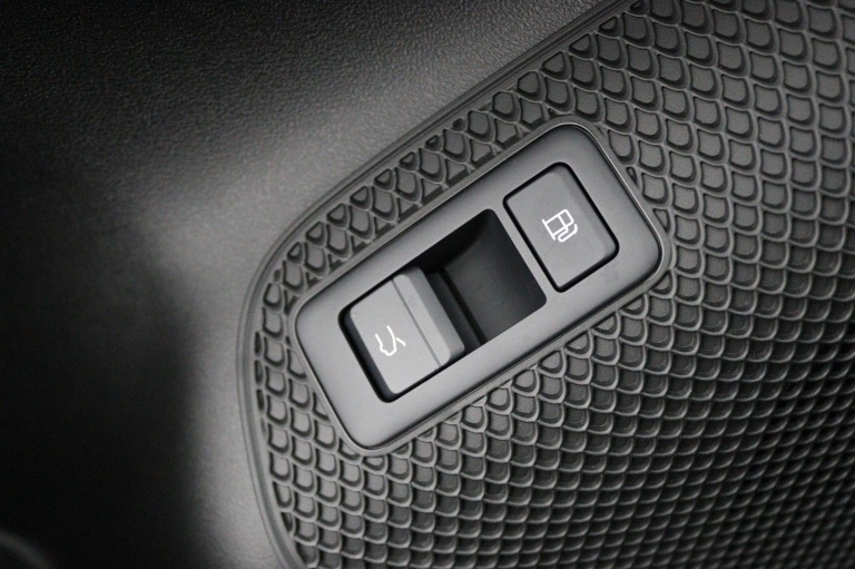 BYD SEAL 6 - DM-i Touring Comfort Lite 23