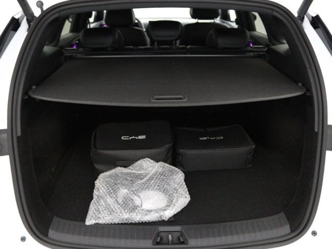 BYD SEAL 6 - DM-i Touring Comfort Lite