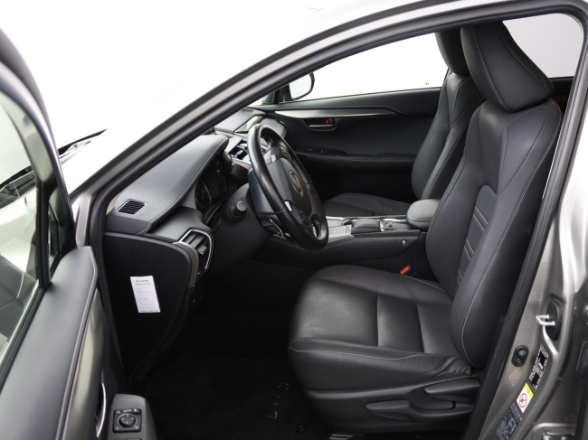 Lexus NX - 300h AWD Sport Edition