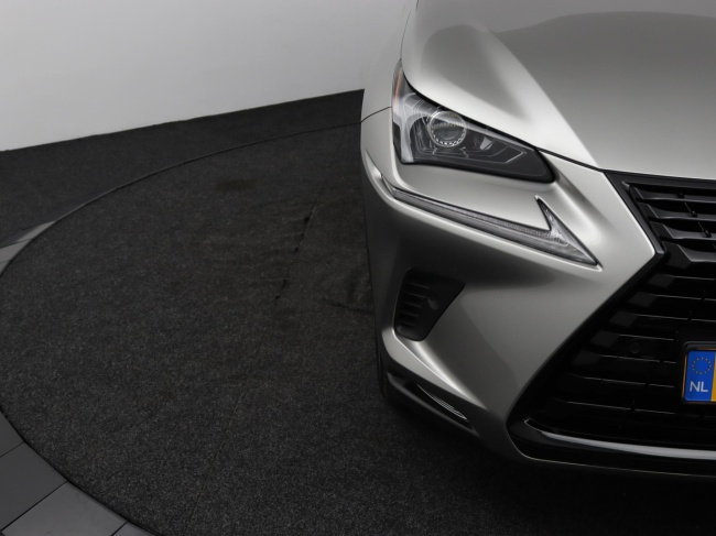 Lexus NX - 300h AWD Sport Edition