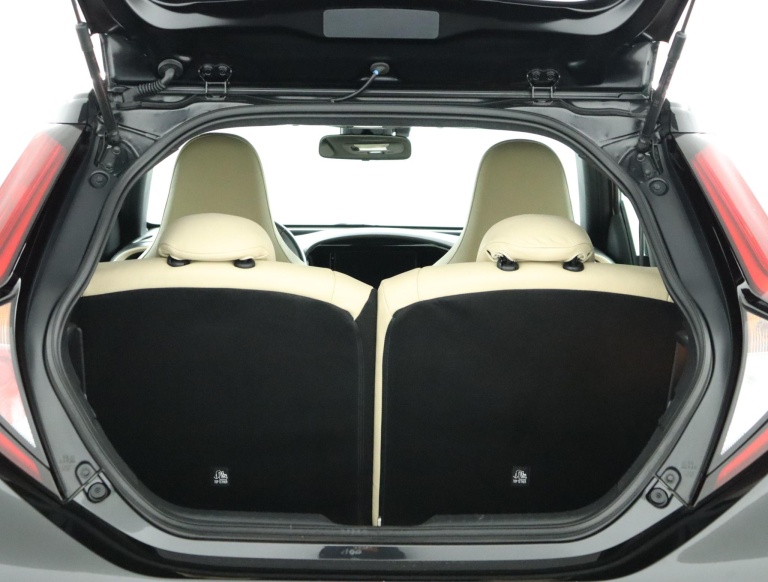 Toyota Aygo X - 1.0 VVT-i S-CVT Pulse 23