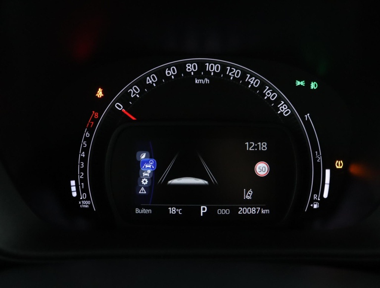 Toyota Aygo X - 1.0 VVT-i S-CVT Pulse 42