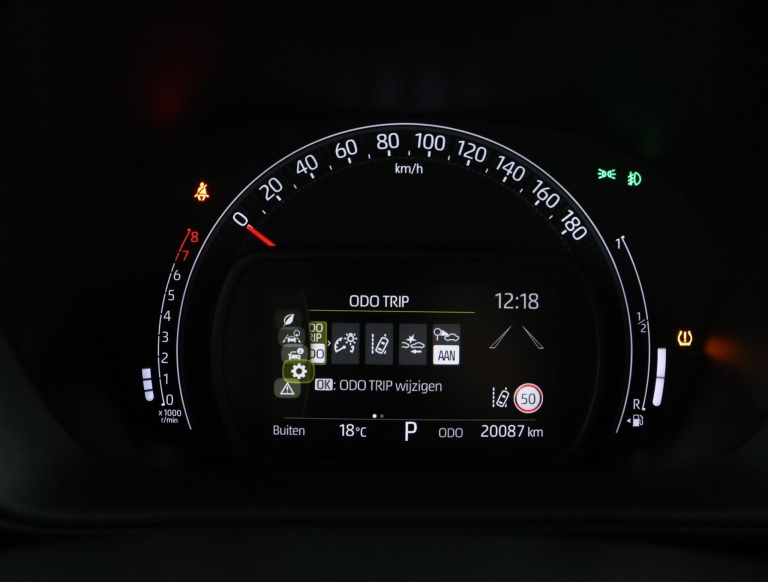 Toyota Aygo X - 1.0 VVT-i S-CVT Pulse 44