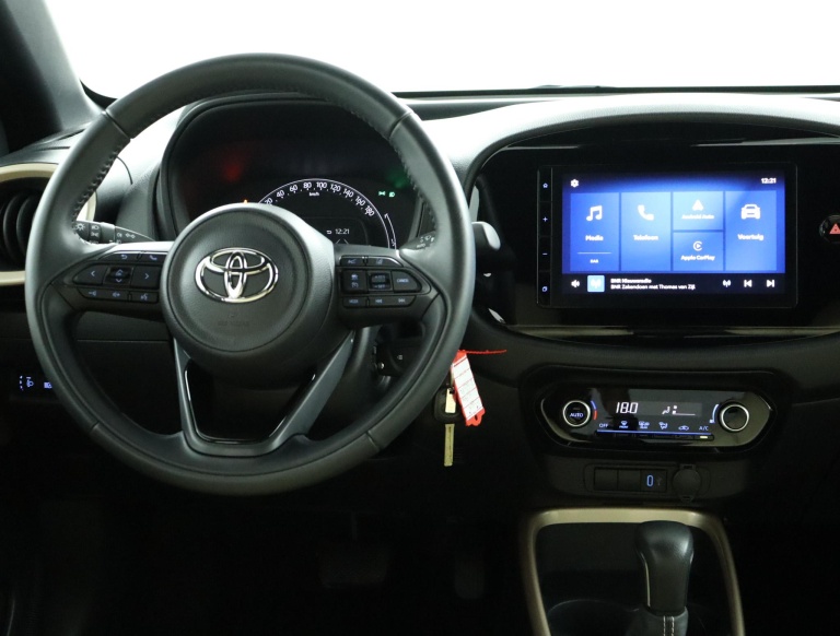 Toyota Aygo X - 1.0 VVT-i S-CVT Pulse 53