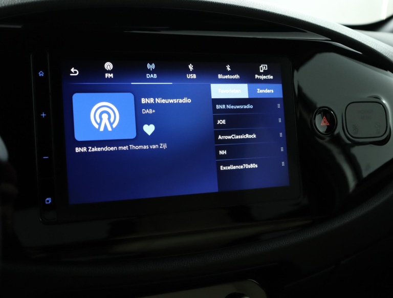 Toyota Aygo X - 1.0 VVT-i S-CVT Pulse 8