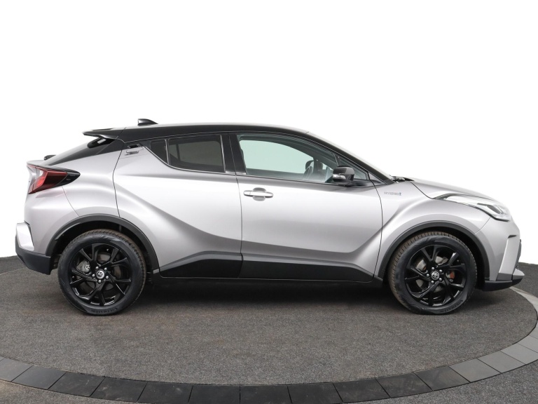 Toyota C-HR - 1.8 Hybrid Dynamic 13