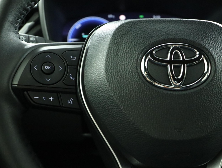Toyota Corolla Cross - Hybrid 140 Dynamic 19