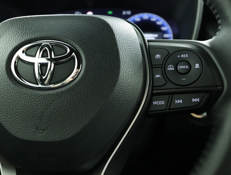 Toyota Corolla Cross - Hybrid 140 Dynamic 21