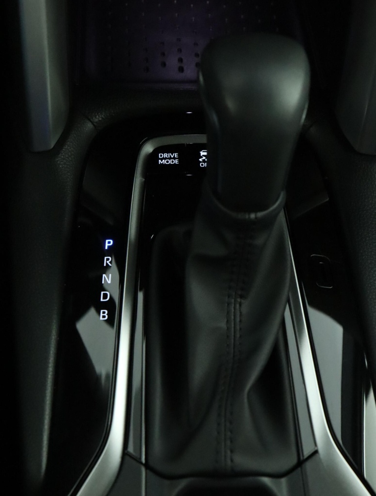 Toyota Corolla Cross - Hybrid 140 Dynamic 27