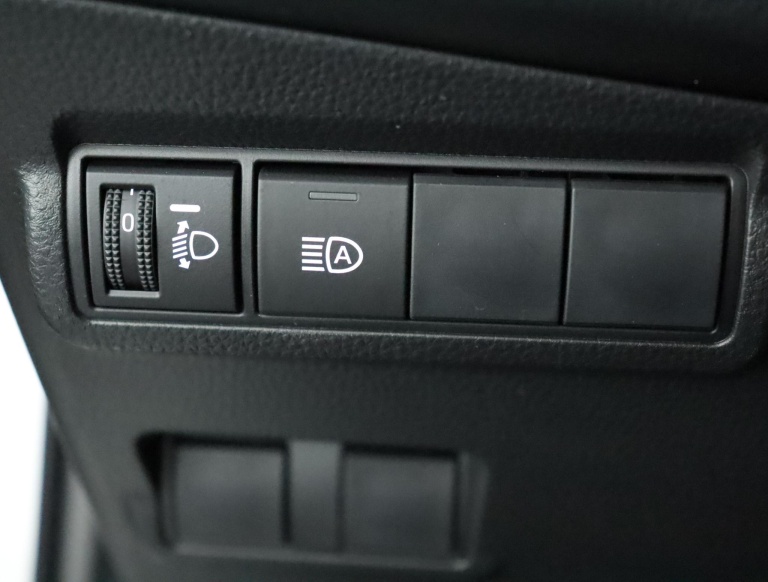 Toyota Corolla Cross - Hybrid 140 Dynamic 29