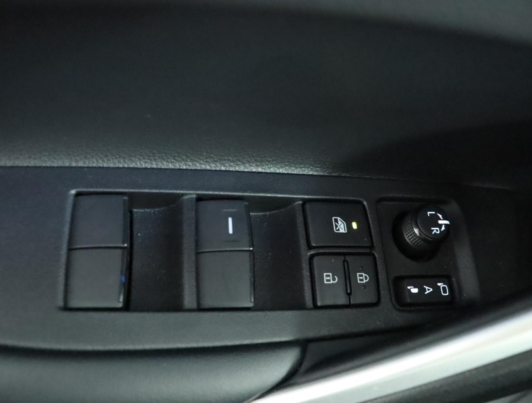 Toyota Corolla Cross - Hybrid 140 Dynamic 30