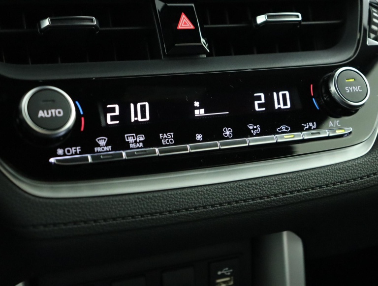 Toyota Corolla Cross - Hybrid 140 Dynamic 7