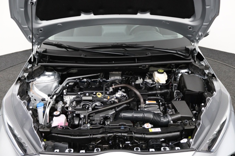 Toyota Yaris - 1.5 Hybrid Dynamic 34
