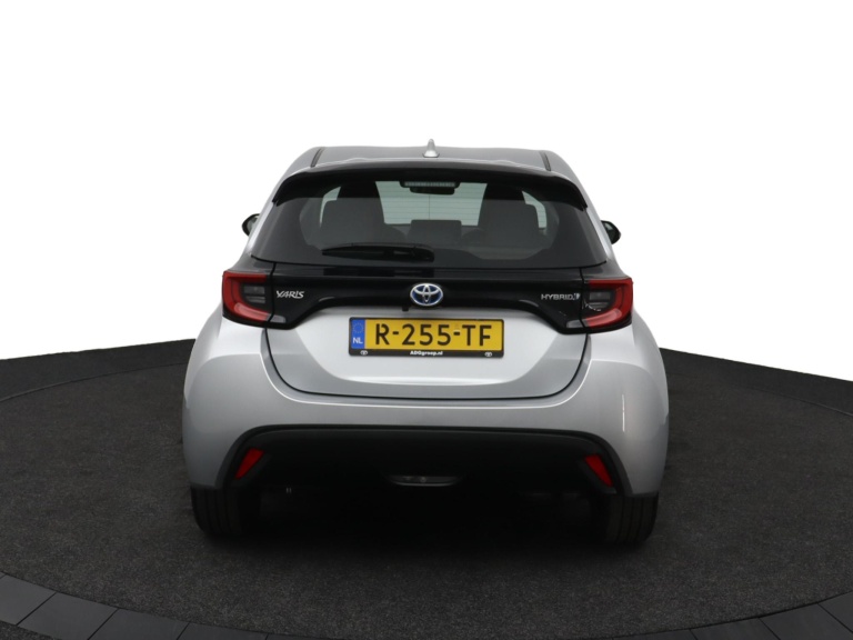 Toyota Yaris - 1.5 Hybrid Dynamic 42