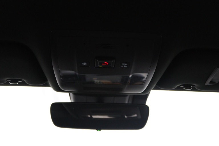 Lexus UX - 250h Preference Line 31