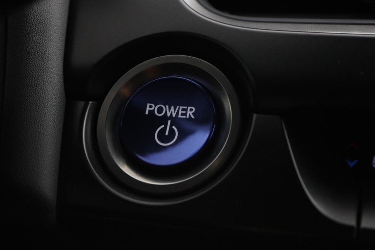 Lexus UX - 250h Preference Line 41