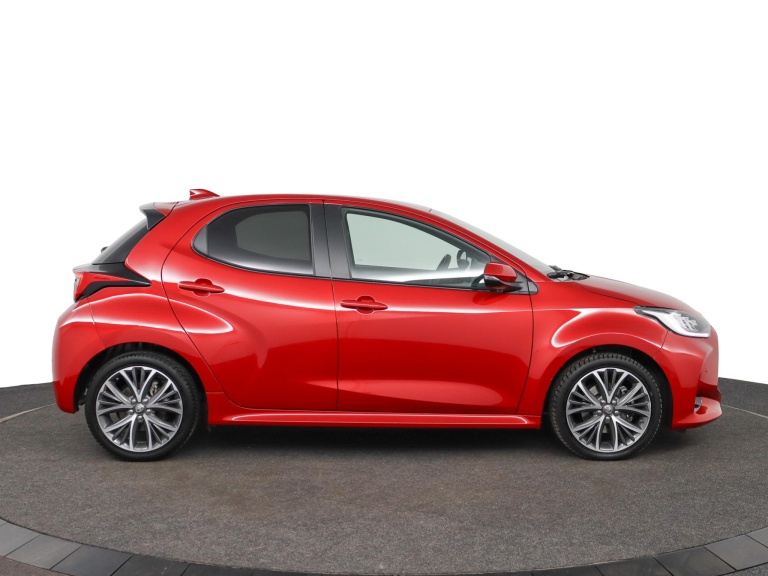 Toyota Yaris - 1.5 Hybrid 130 Executive 12