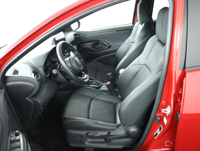 Toyota Yaris - 1.5 Hybrid 130 Executive 16