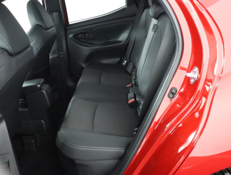 Toyota Yaris - 1.5 Hybrid 130 Executive 17