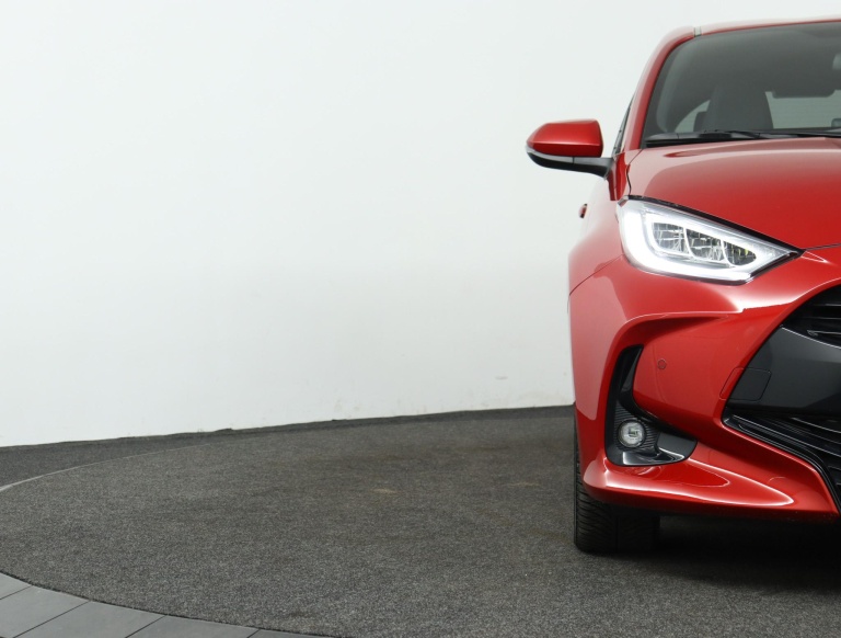 Toyota Yaris - 1.5 Hybrid 130 Executive 34