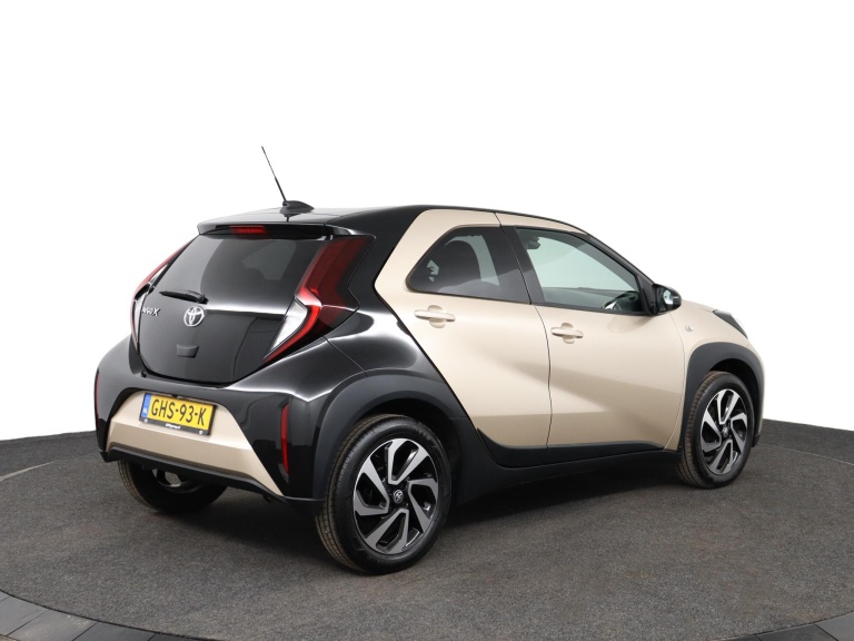 Toyota Aygo X - 1.0 VVT-i MT Pulse 2