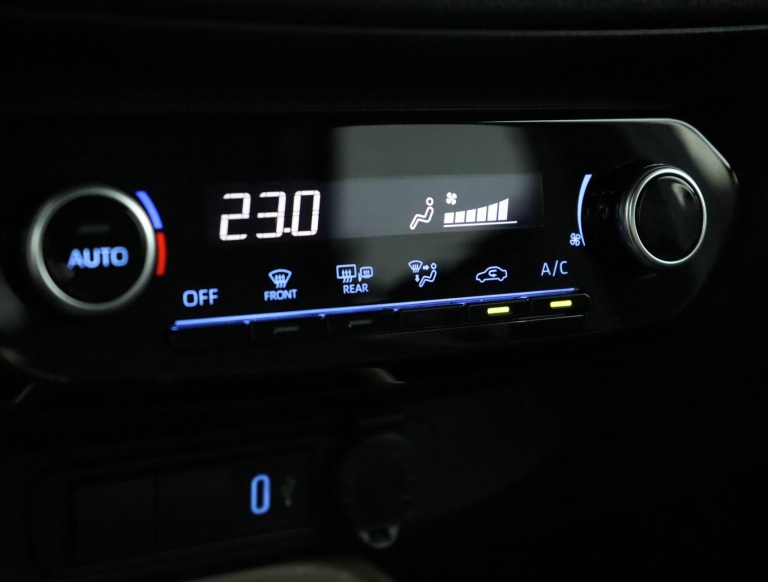 Toyota Aygo X - 1.0 VVT-i MT Pulse 7